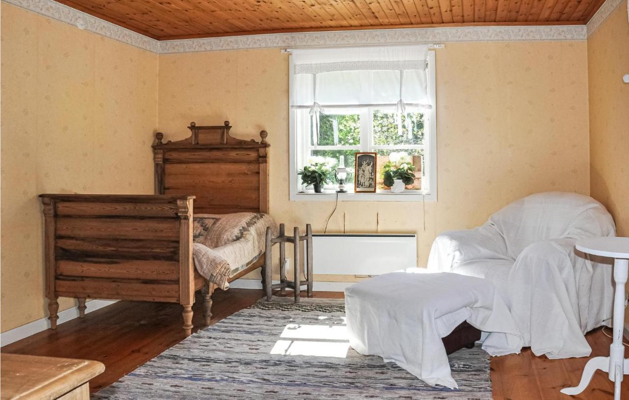 Cozy Home In Lesjoefors With Kitchen Lesjofors ภายนอก รูปภาพ