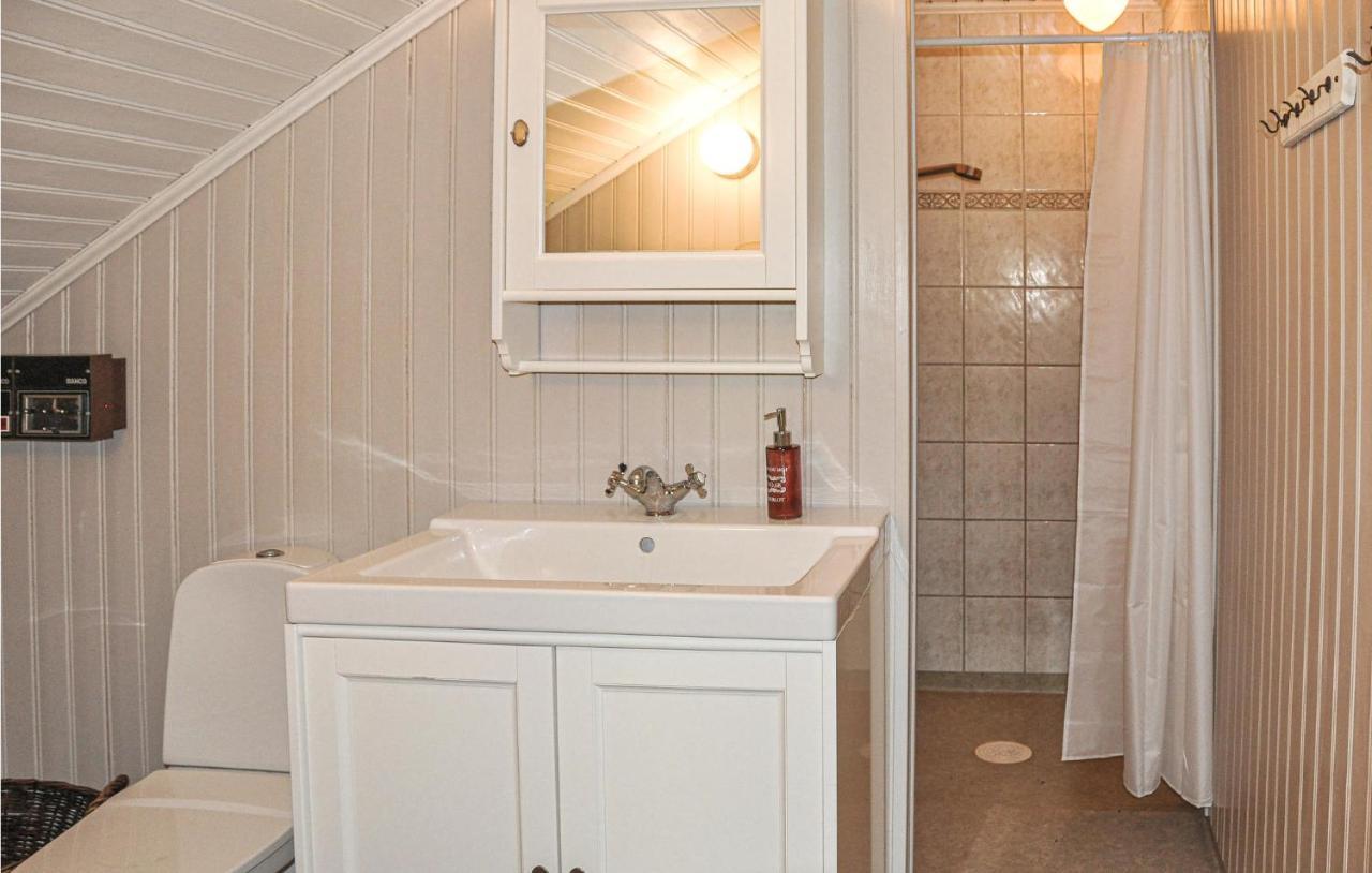 Cozy Home In Lesjoefors With Kitchen Lesjofors ภายนอก รูปภาพ