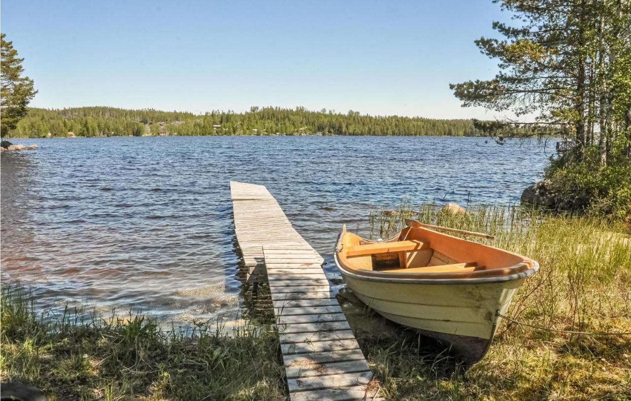 Cozy Home In Lesjoefors With Kitchen Lesjofors ภายนอก รูปภาพ